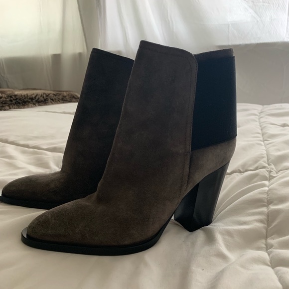 Vince Shoes - Vince charcoal suede boots